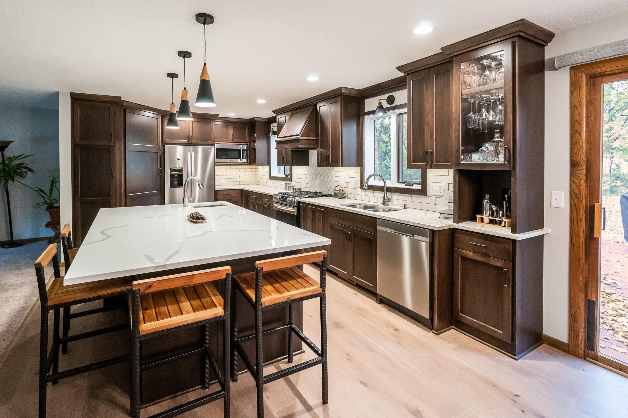 Modern Elegance: Design Trends for a Stylish Kitchen Remodel in Richmond, VA